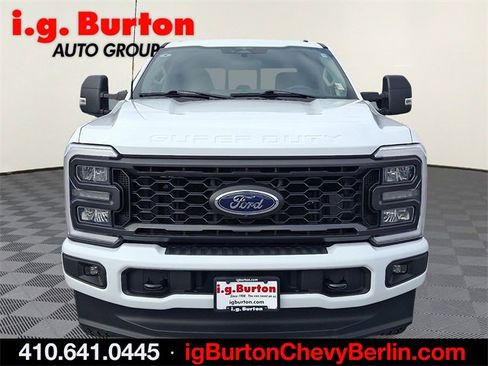Used 2023 Ford F250 XL w/ STX Appearance Package image 2