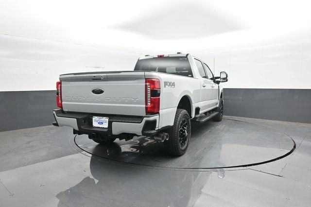 New 2026 Ford F250 Lariat w/ Black Appearance Package AWD/4WD image 7