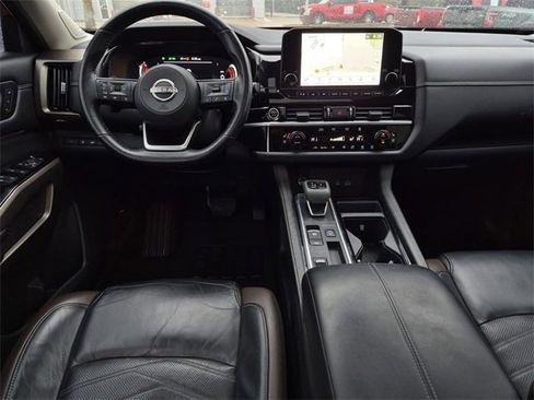 Certified 2023 Nissan Pathfinder Platinum w/ Lighting Package (N93) image 26