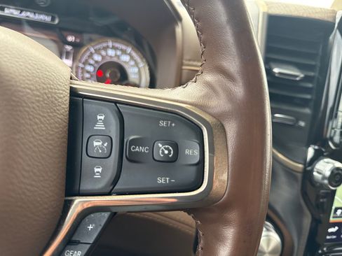 Used 2020 RAM 1500 Longhorn image 24