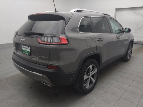 Used 2019 Jeep Cherokee Limited image 9
