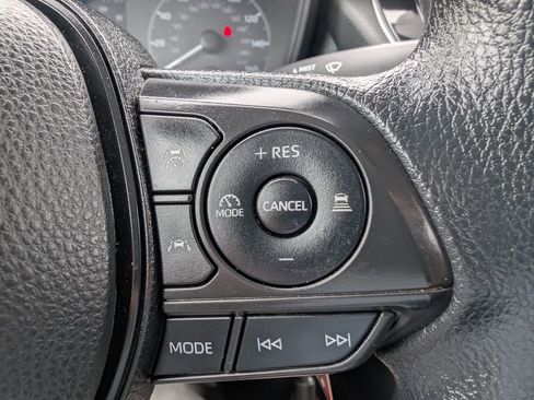 Used 2023 Toyota Corolla LE FWD image 24