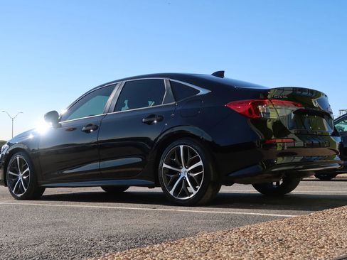 Used 2022 Honda Civic Touring image 12