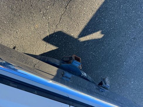 Used 2005 Ford E-350 and Econoline 350 XLT image 14