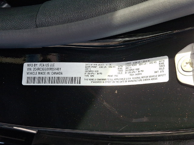 New 2027 Chrysler Pacifica Limited w/ Trailer Tow Group AWD/4WD image 19