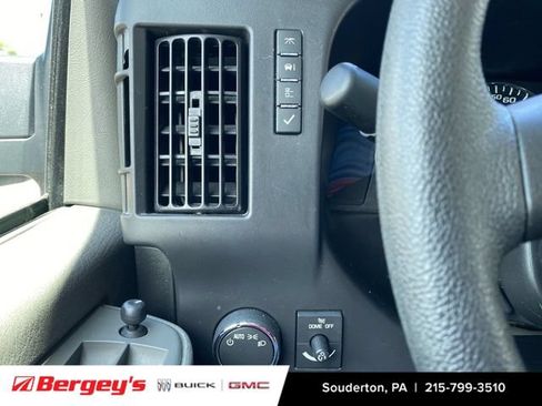 Used 2024 Chevrolet Express 2500 w/ Driver Convenience Package RWD image 21