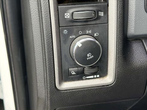 Used 2016 RAM 1500 Express image 4