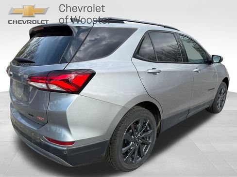 Used 2023 Chevrolet Equinox RS image 6