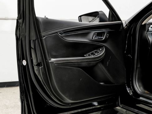 Used 2017 Chevrolet Impala Premier FWD image 49