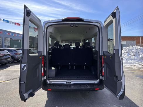 Used 2023 Ford Transit 350 XLT image 8