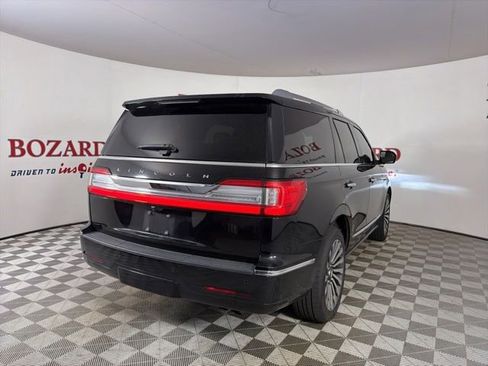 Used 2018 Lincoln Navigator Reserve w/ Technology Package AWD/4WD image 8