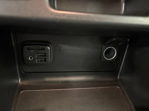 Used 2019 Chevrolet Colorado Z71 AWD/4WD image 22