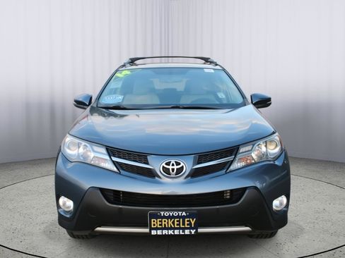 Used 2014 Toyota RAV4 Limited image 3