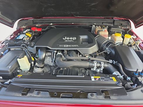 Used 2021 Jeep Wrangler Unlimited Rubicon AWD/4WD image 30