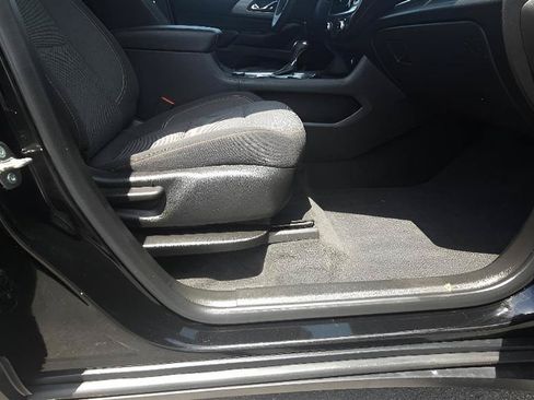 Used 2019 Chevrolet Traverse LS AWD/4WD image 34