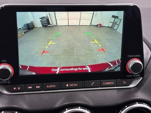 Used 2024 Nissan Sentra SV FWD image 24