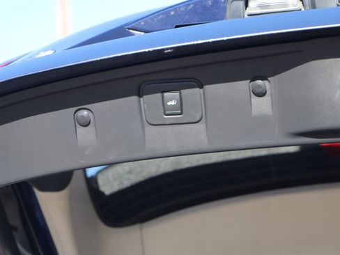 Used 2023 Nissan Murano Platinum image 30