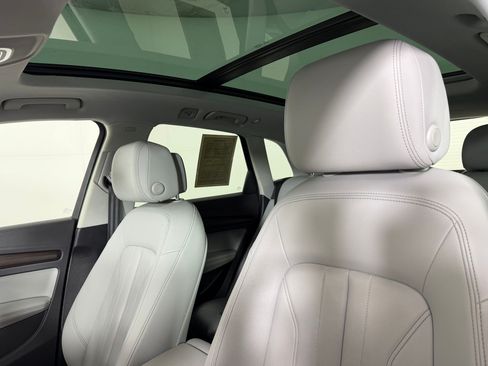 Certified 2022 Audi Q5 Premium Plus AWD/4WD image 25