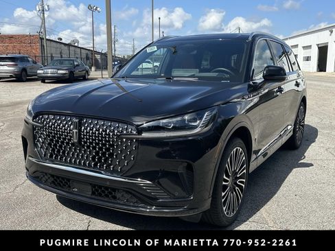 New 2026 Lincoln Aviator Black Label AWD/4WD image 3