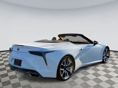Used 2021 Lexus LC 500 Convertible image 3