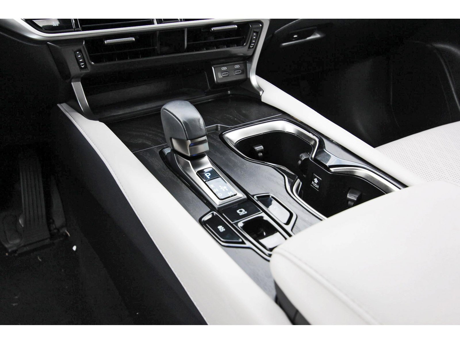 Used 2023 Lexus RX 350 Premium Plus w/ Accessory Package (Z1) FWD image 31