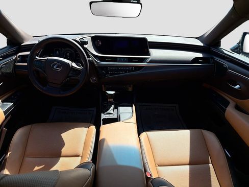 Used 2020 Lexus ES 300h w/ Premium Package FWD image 19