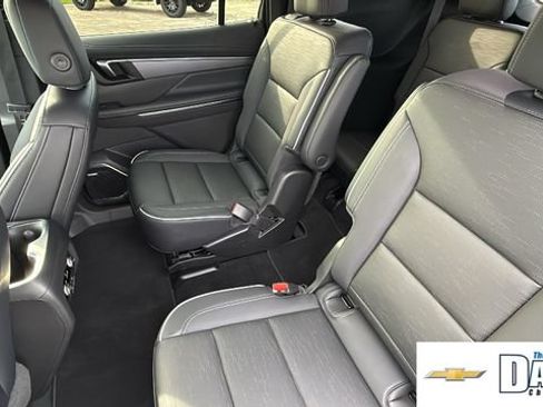 Used 2026 Buick Enclave Sport Touring FWD image 14