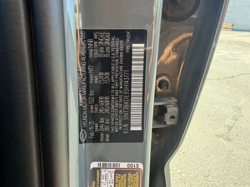 Used 2025 Hyundai Santa Cruz SEL FWD image 29