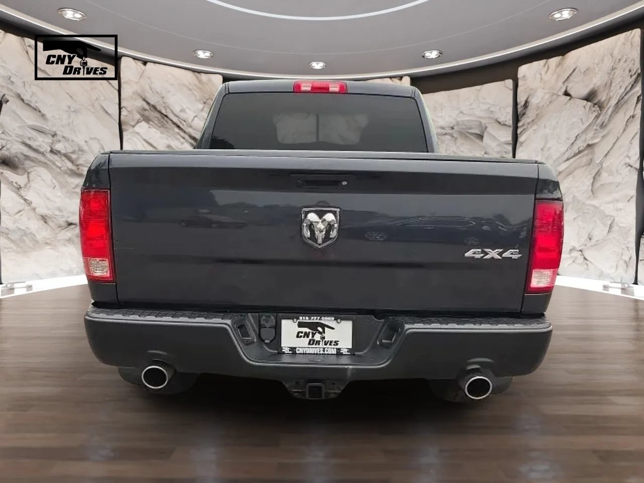 Used 2018 RAM 1500 Express w/ Express Value Package AWD/4WD image 6