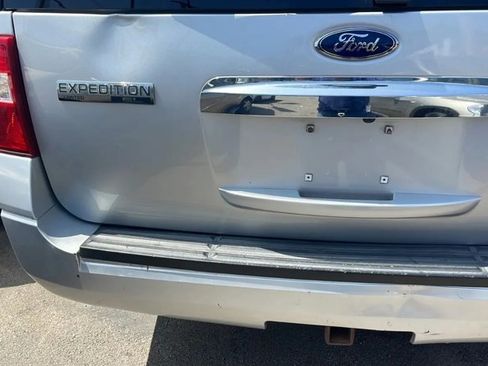 Used 2010 Ford Expedition EL Limited image 6