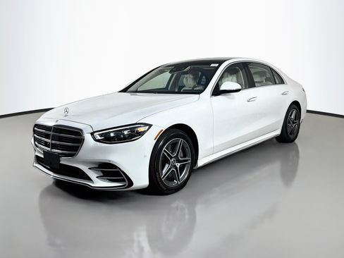 Used 2024 Mercedes-Benz S 580 4MATIC Sedan image 4