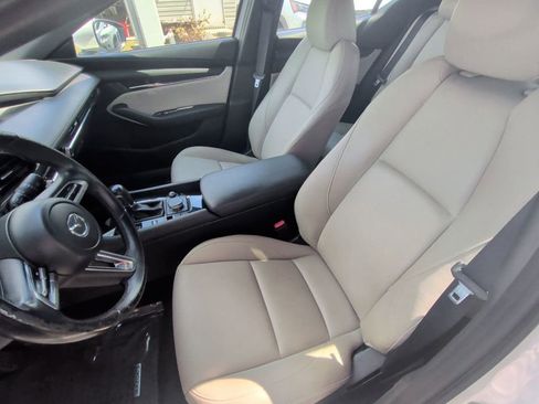 Used 2021 MAZDA MAZDA3 s FWD image 14