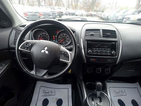 Used 2014 Mitsubishi Outlander Sport ES image 17