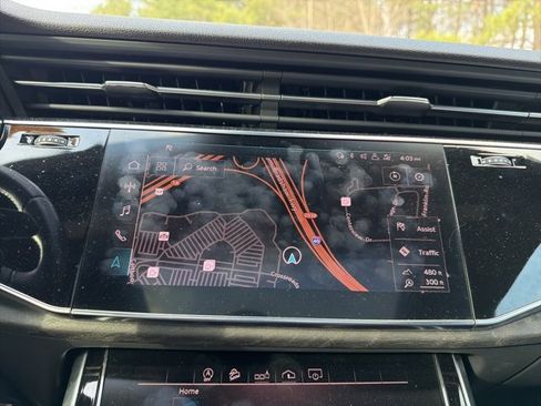 Used 2019 Audi Q8 Premium w/ Convenience Package image 17