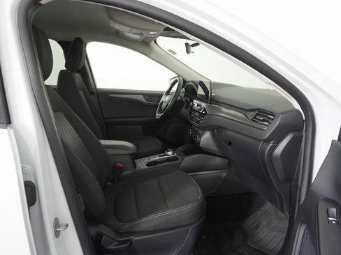 Used 2024 Ford Escape Active image 40