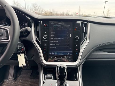 Used 2025 Subaru Outback Premium image 10