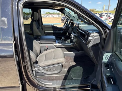 Used 2022 Ford F150 XLT w/ Equipment Group 302A High RWD image 13