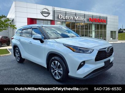 Used 2022 Toyota Highlander XLE