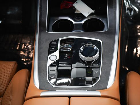 Used 2023 BMW X7 xDrive40i w/ Executive Package AWD/4WD image 20