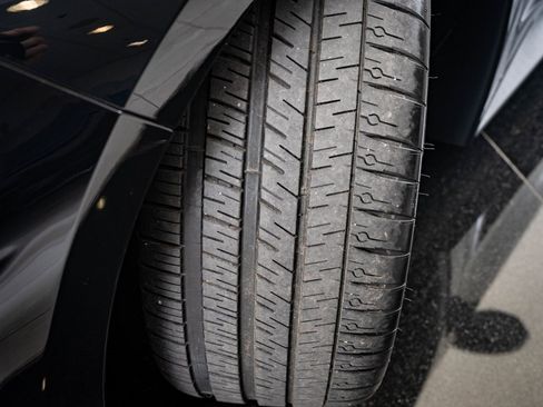 Used 2023 Chevrolet Corvette Stingray Premium Cpe w/ 3LT image 37