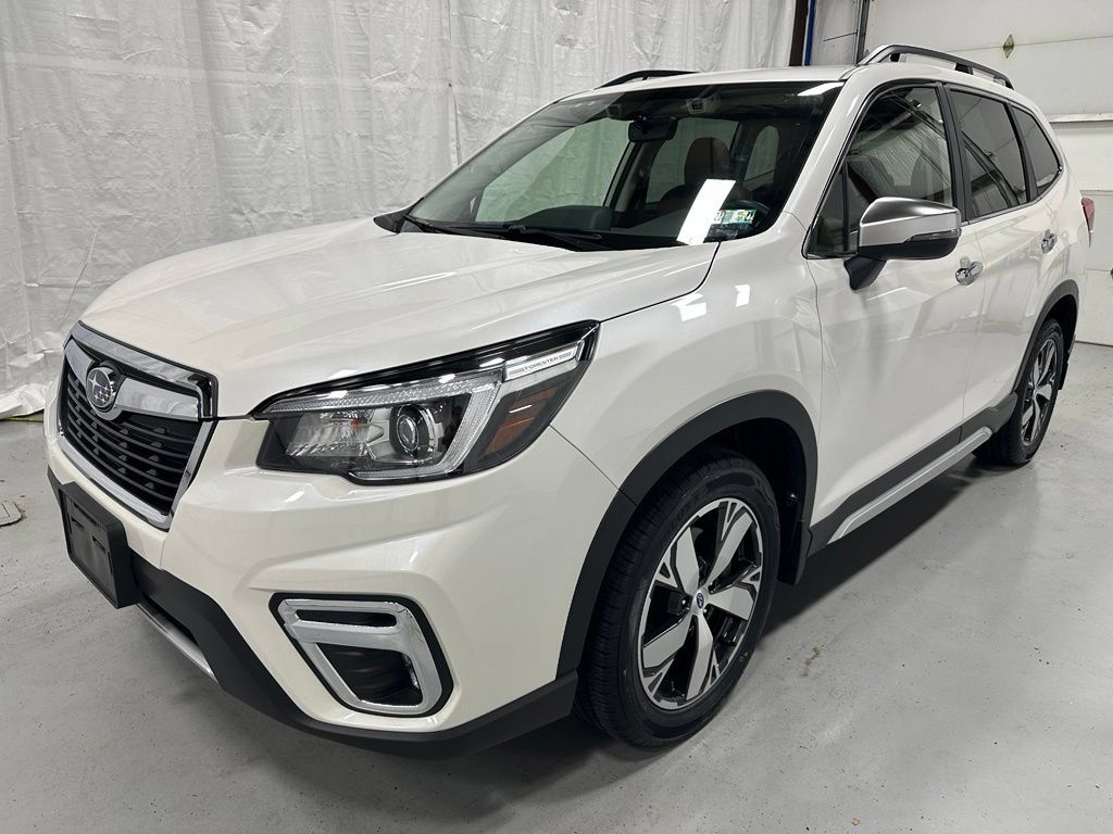 Used 2019 Subaru Forester Touring AWD/4WD image 3