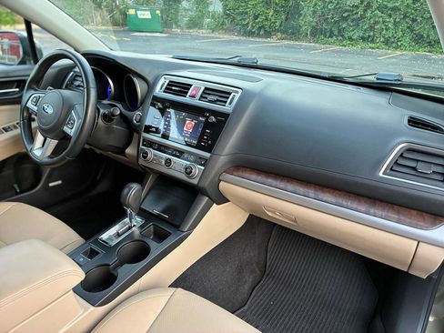 Used 2015 Subaru Outback 2.5i Limited AWD/4WD image 23