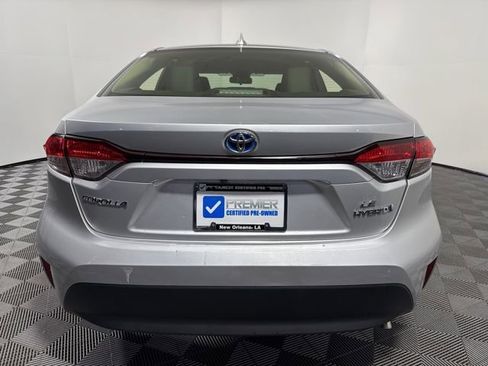 Used 2024 Toyota Corolla LE image 6