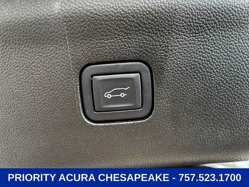 Used 2023 Buick Enclave Avenir w/ Avenir Technology Package AWD/4WD image 27