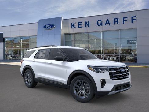 New 2026 Ford Explorer Active AWD/4WD image 8
