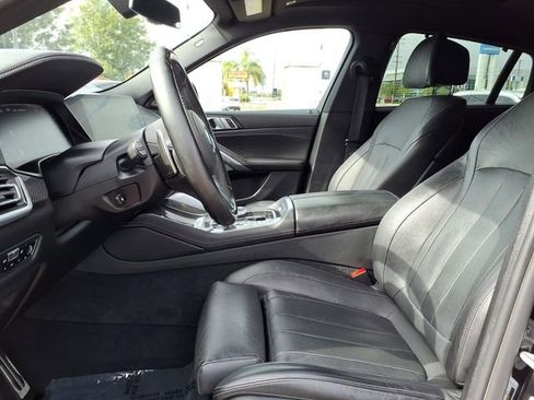 Used 2021 BMW X6 M50i w/ Executive Package AWD/4WD image 21
