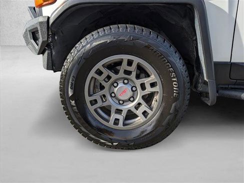 Used 2014 Toyota FJ Cruiser 4WD image 21