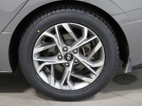 Used 2022 Hyundai Sonata SEL FWD image 16