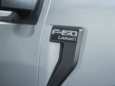 Used 2023 Ford F150 Lariat w/ Equipment Group 502A High image 18