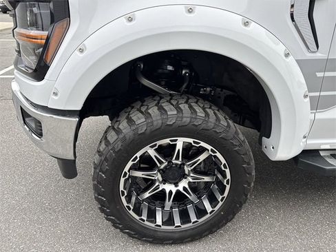 Used 2025 Ford F150 XLT w/ Equipment Group 301A Standard image 18